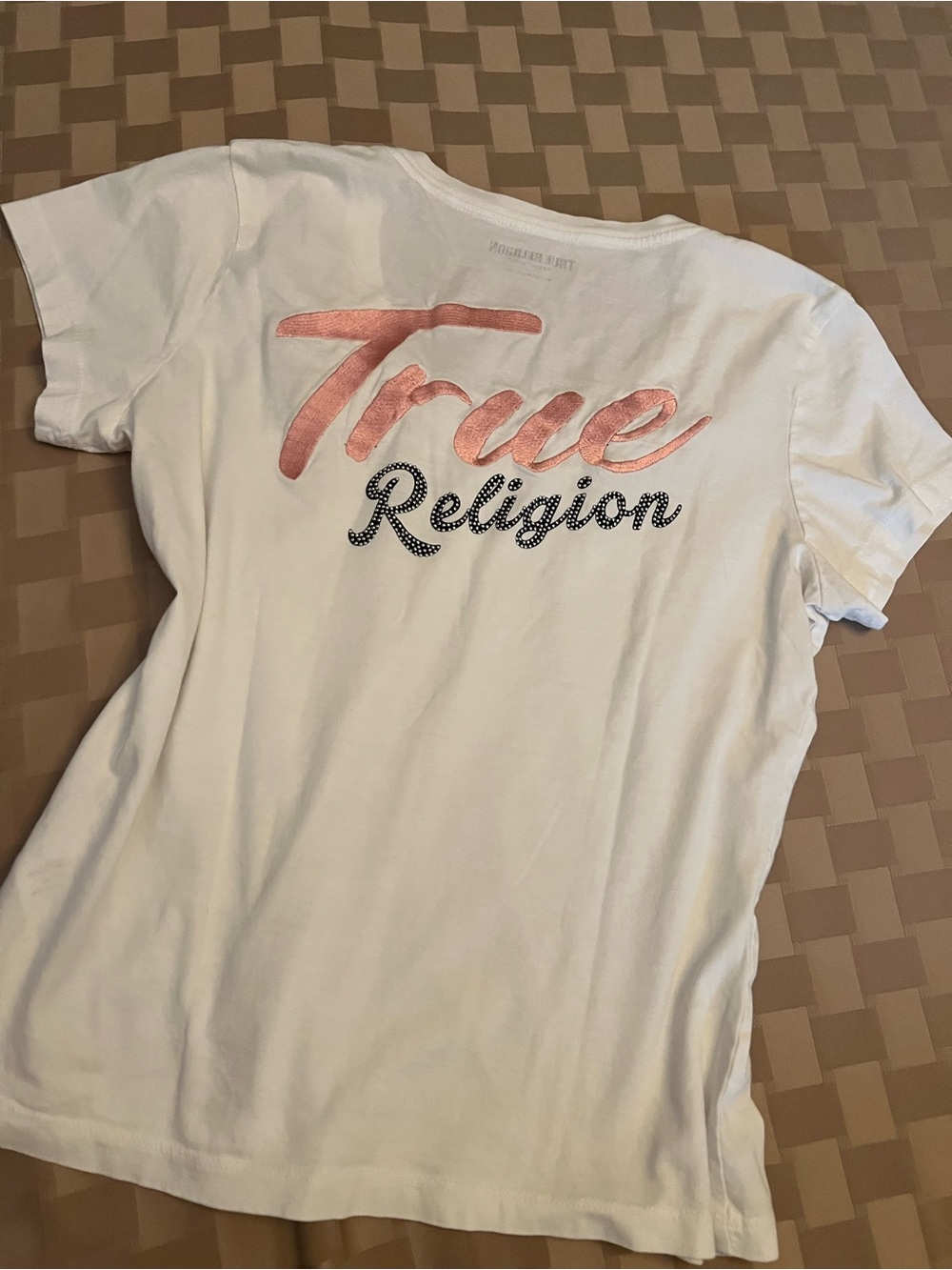 True Religion Women’s White Graphic Tee - Pack of 2 - Picture 4 of 8